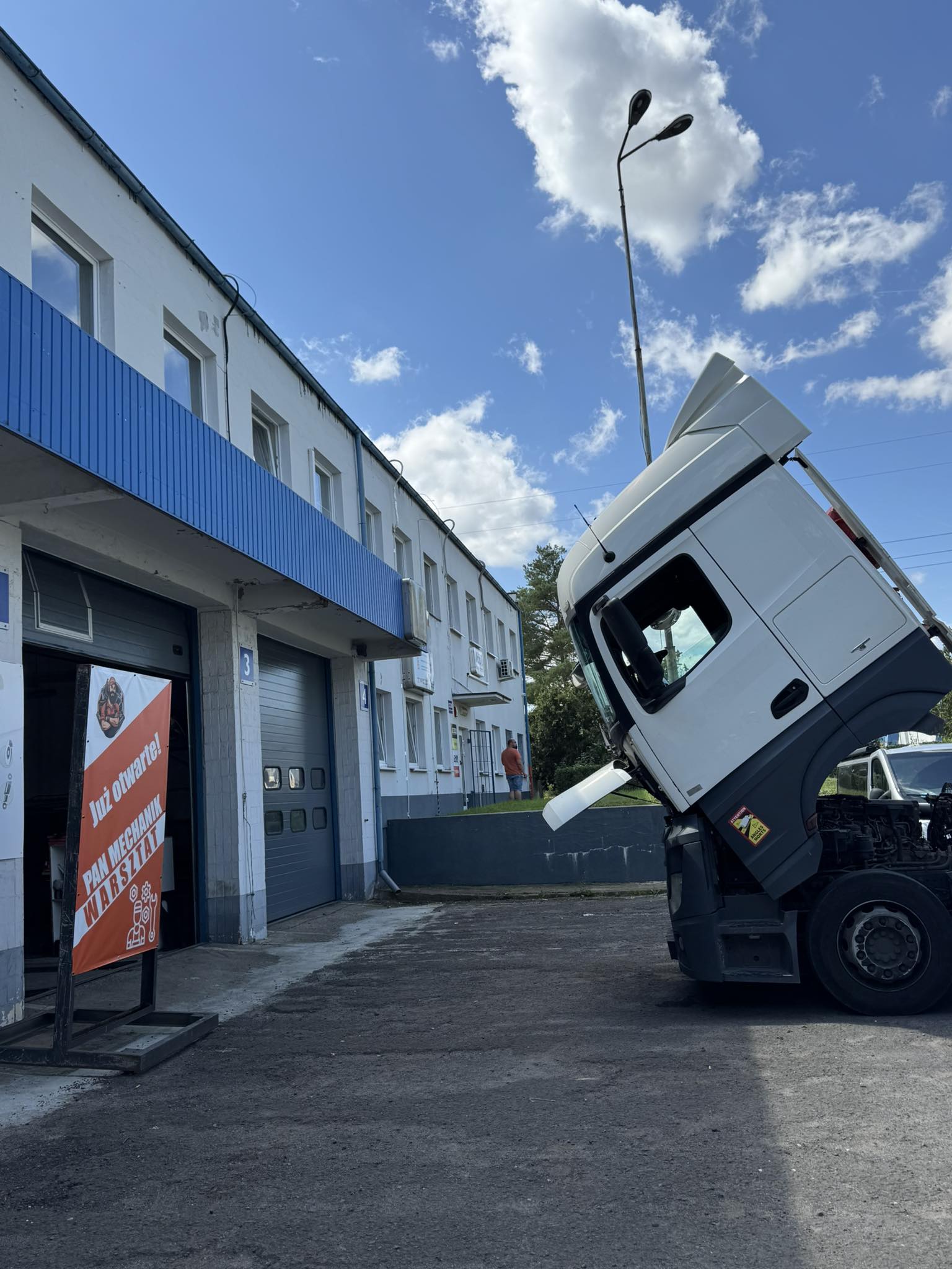 514263714_122235695702132765_7563848639170892424_n